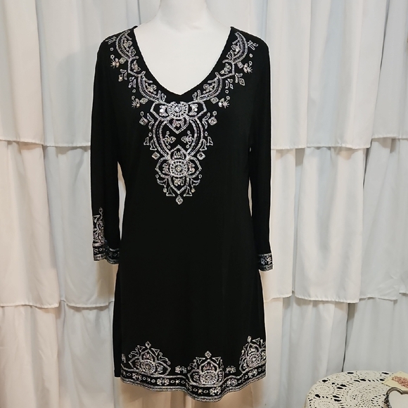 Black Dress with Intricate Metallic Silver Sequined Embroidery - Picture 1 of 5